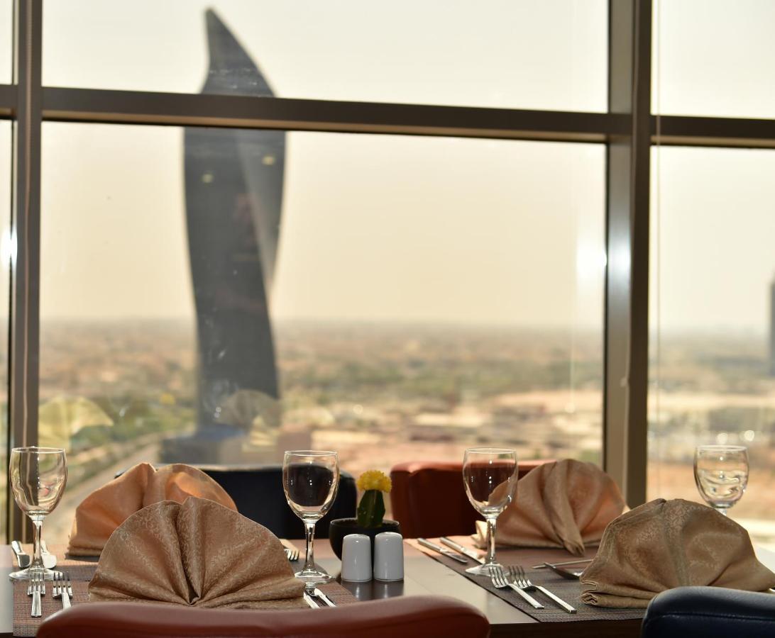 Ramada Encore By Wyndham Kuwait Downtown Kuwait City Esterno foto